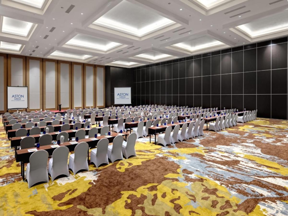 Aston Gresik Hotel & Conference Center Zewnętrze zdjęcie