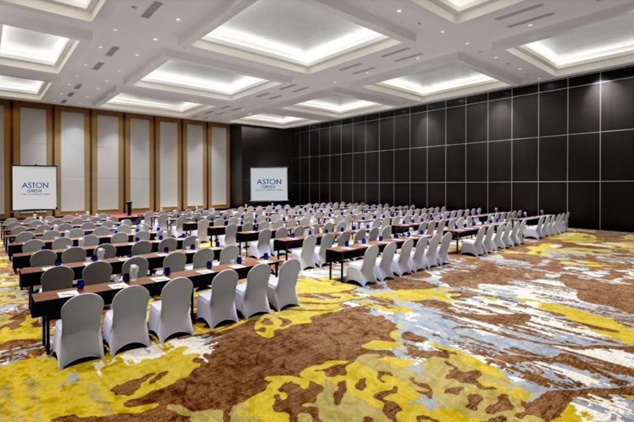 Aston Gresik Hotel & Conference Center Zewnętrze zdjęcie