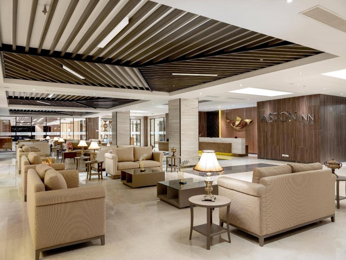 Aston Gresik Hotel & Conference Center Zewnętrze zdjęcie